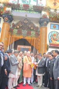 Indian Prime Minister Narendra Modi in front of Pashupatinath Temple